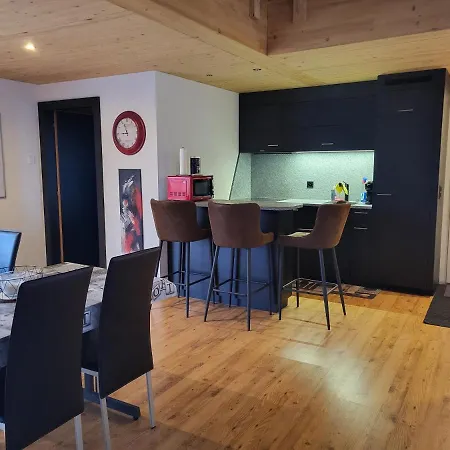 Charmant Loft Situe A 10 Minutes De Vercorin *